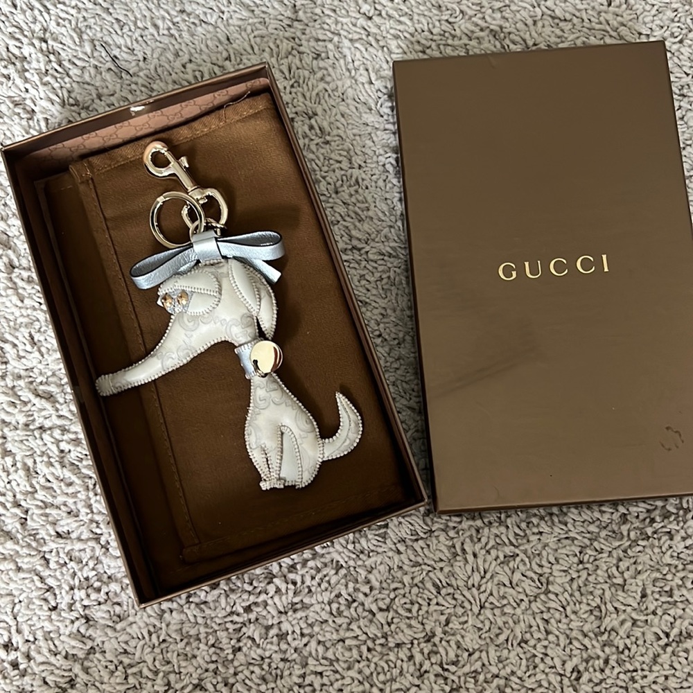 Gucci dog keychain